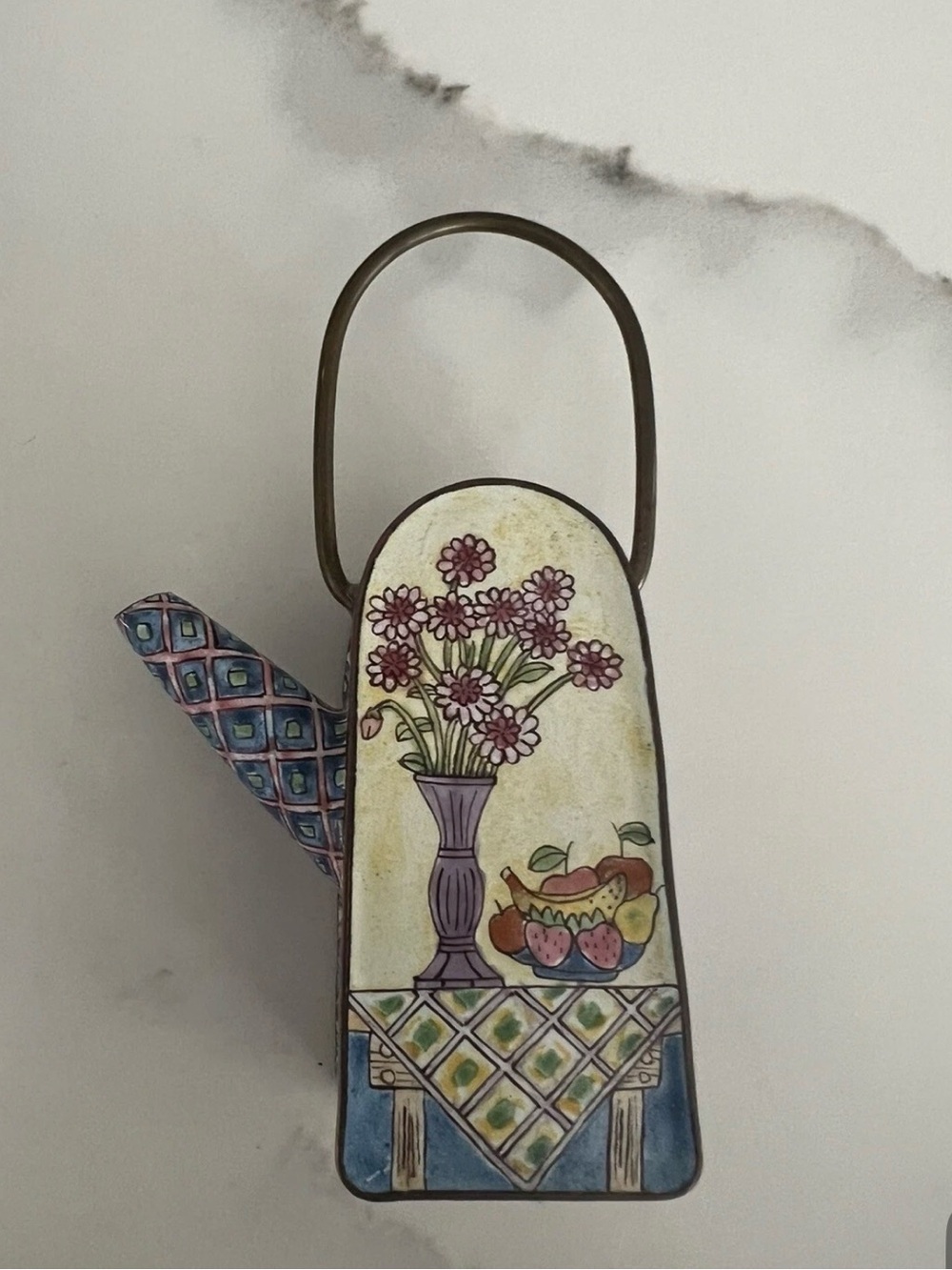 Empress art ltd 1999 miniature enamel watering can